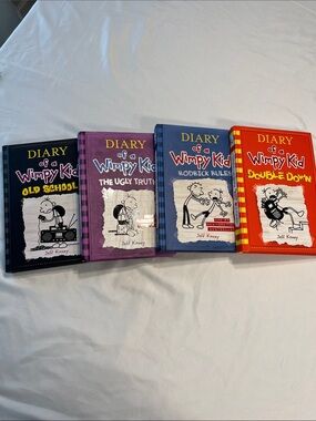 Book Bundle:Diary of a Wimpy Kid Boxed Set -4 books‎